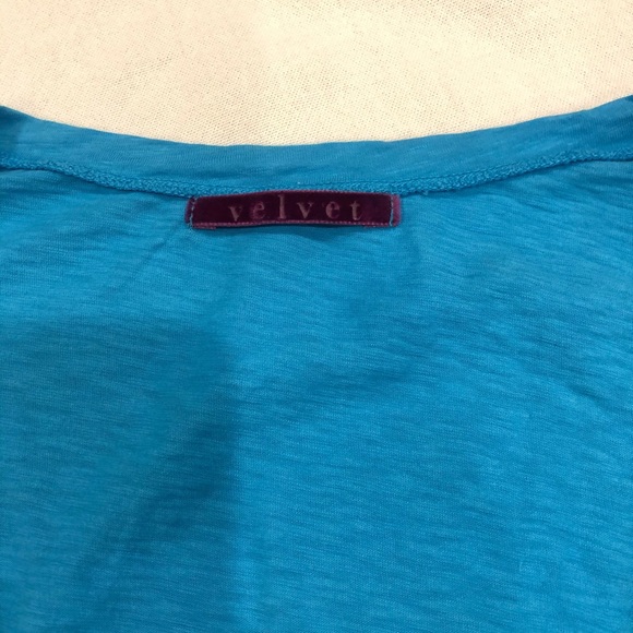 VELVET V-neck T-shirt Trapese style - Picture 6 of 8